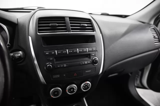 Mitsubishi ASX 2011