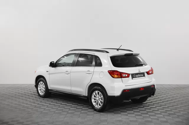 Mitsubishi ASX 2011
