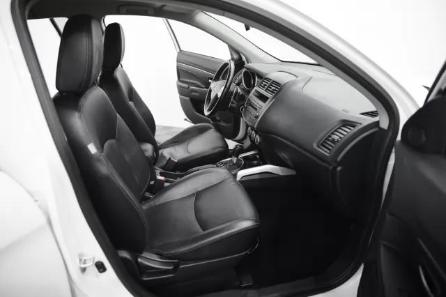 Mitsubishi ASX 2011