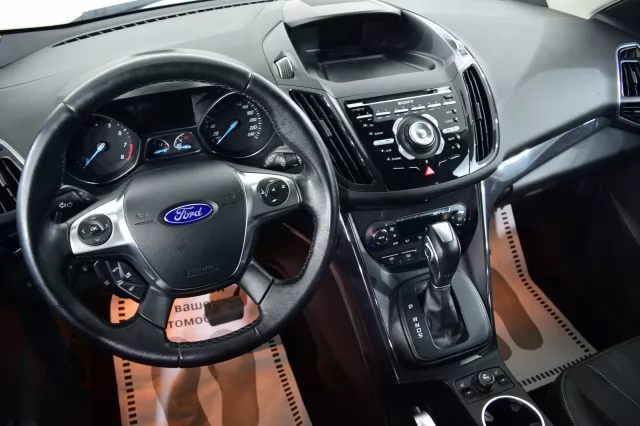 Ford Kuga 2016