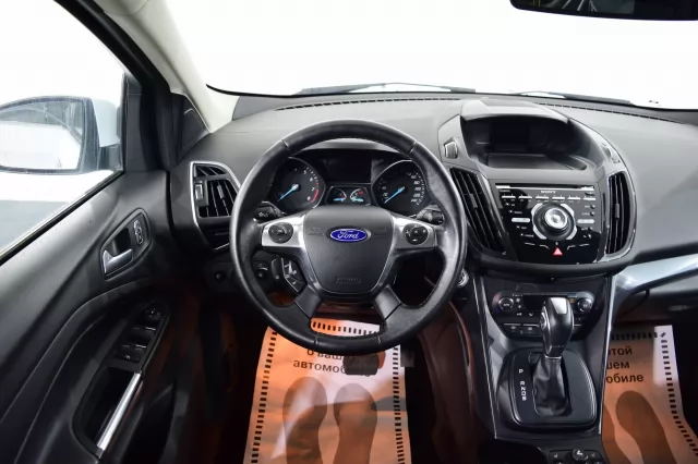 Ford Kuga 2016