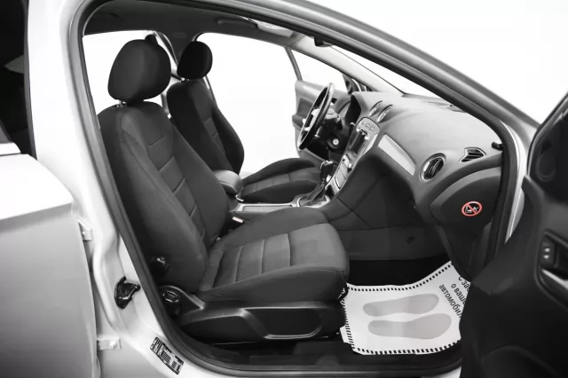 Ford Mondeo 2013
