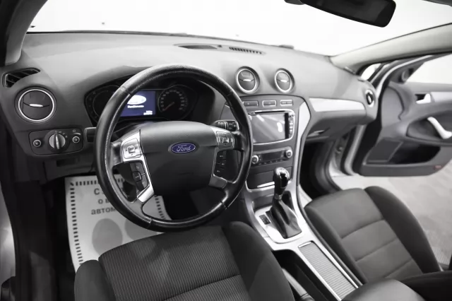 Ford Mondeo 2013