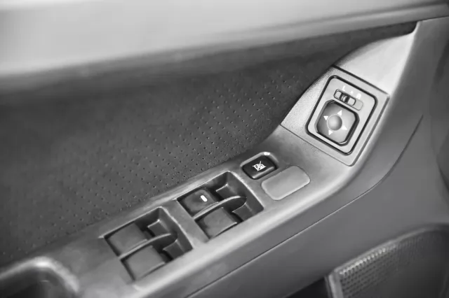 Mitsubishi Lancer 2012