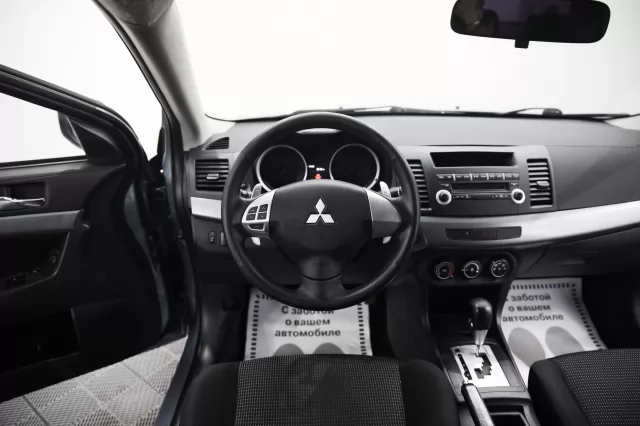Mitsubishi Lancer 2012