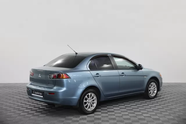 Mitsubishi Lancer 2012