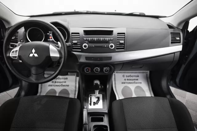 Mitsubishi Lancer 2012