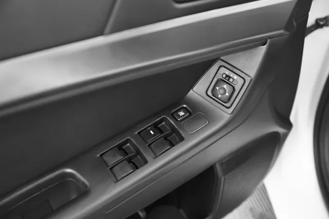 Mitsubishi Lancer 2013