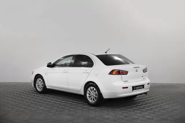 Mitsubishi Lancer 2013