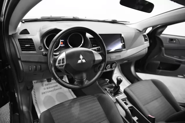 Mitsubishi Lancer 2014