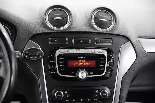 Ford Mondeo 2013