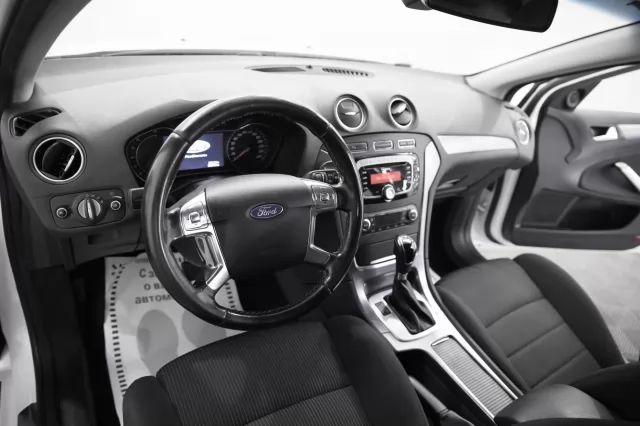 Ford Mondeo 2013