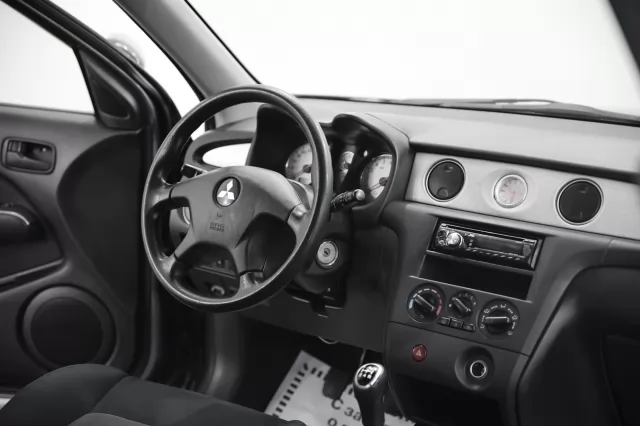 Mitsubishi Outlander 2008