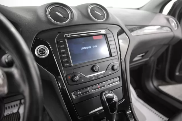 Ford Mondeo 2013