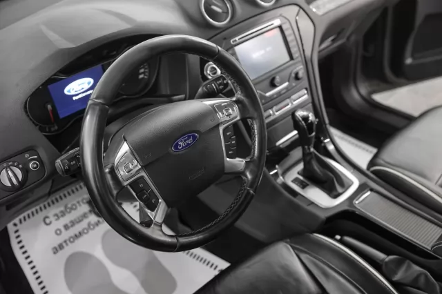Ford Mondeo 2013
