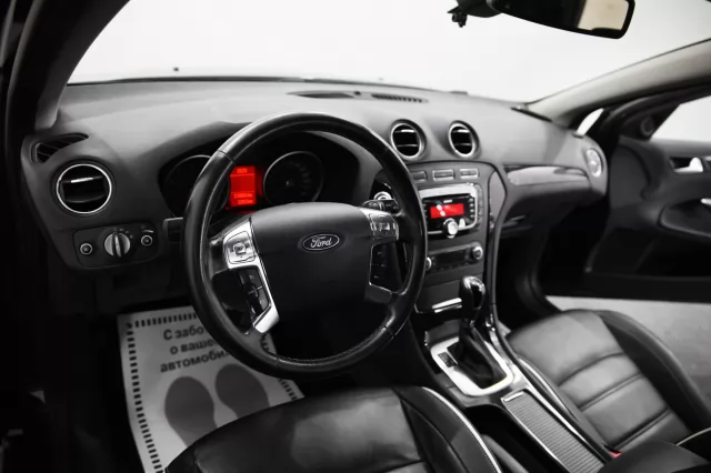 Ford Mondeo 2013