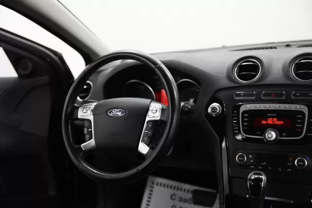 Ford Mondeo 2013