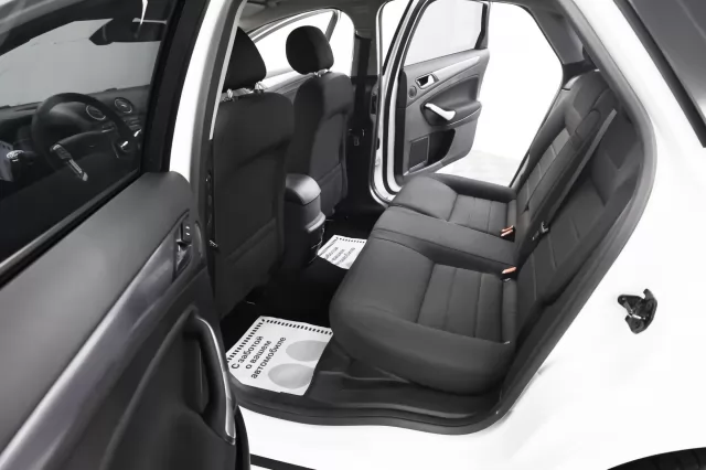 Ford Mondeo 2013