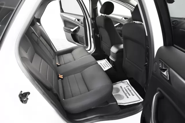 Ford Mondeo 2013
