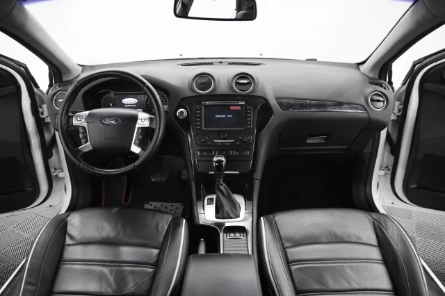 Ford Mondeo 2013