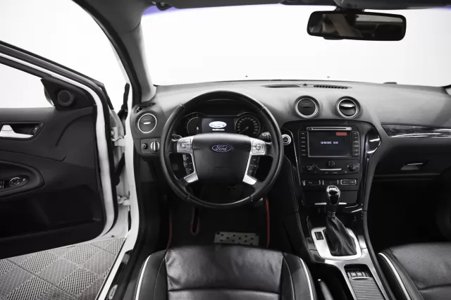 Ford Mondeo 2013