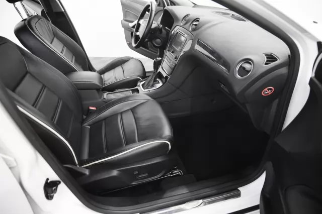 Ford Mondeo 2013