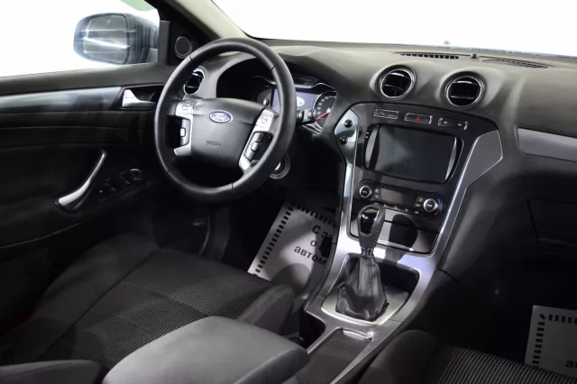 Ford Mondeo 2013