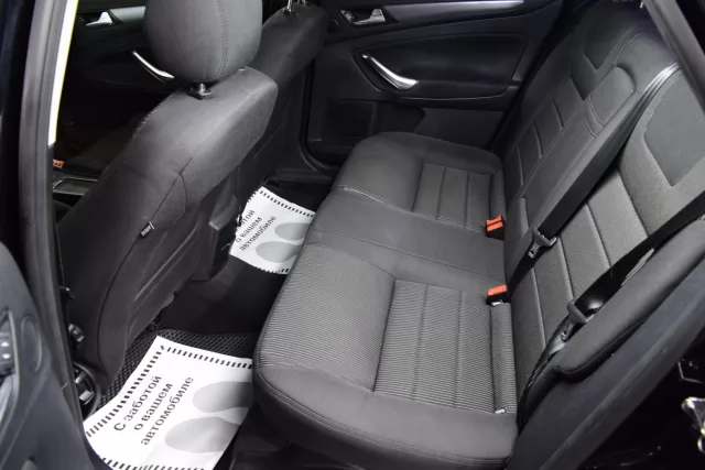 Ford Mondeo 2013