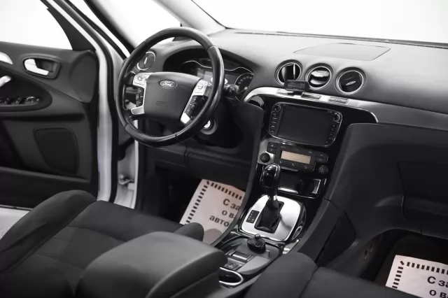 Ford S-Max 2010