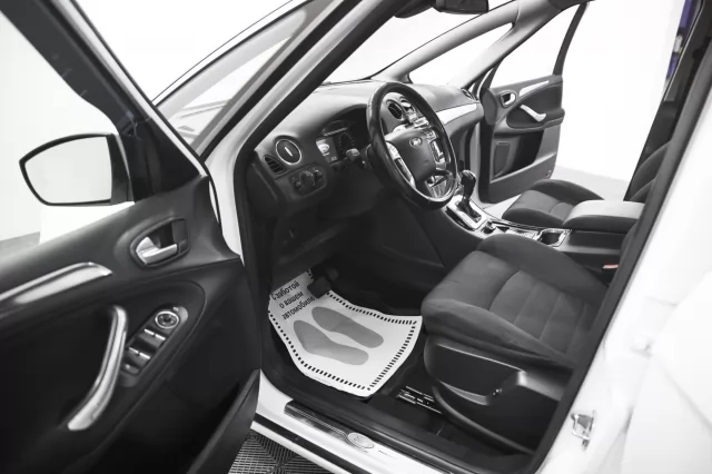 Ford S-Max 2010