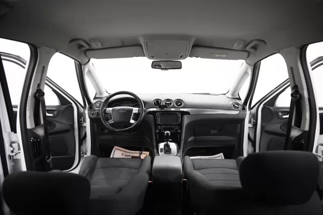 Ford S-Max 2010