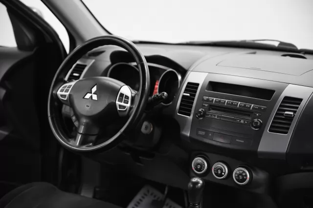 Mitsubishi Outlander 2007