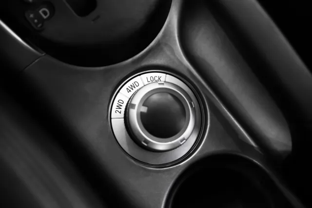 Mitsubishi Outlander 2011