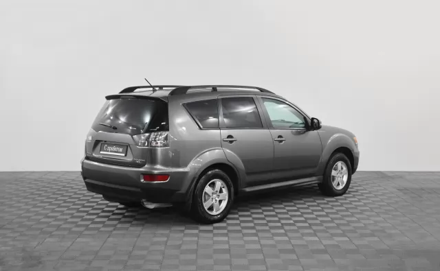 Mitsubishi Outlander 2012