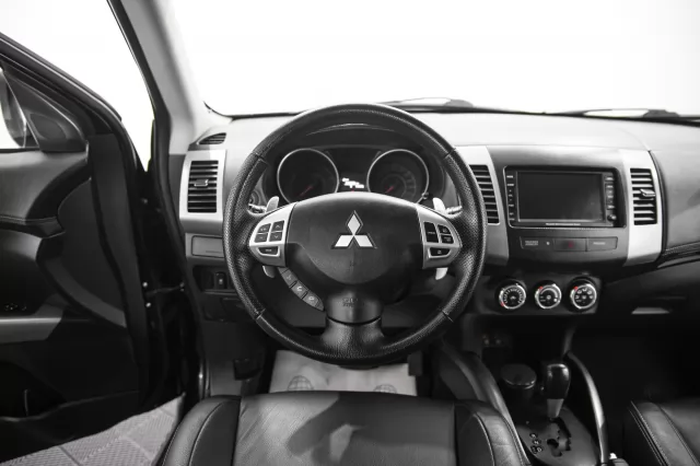 Mitsubishi Outlander 2009
