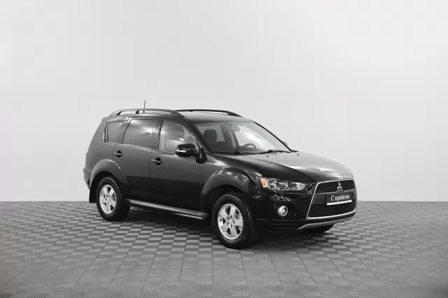Mitsubishi Outlander 2011