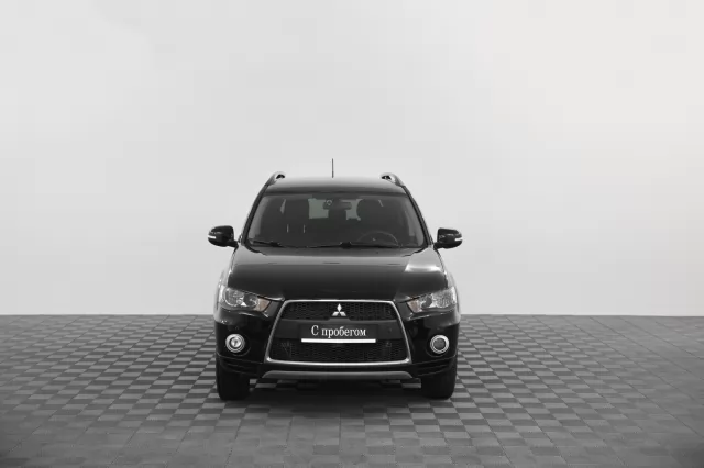 Mitsubishi Outlander 2011