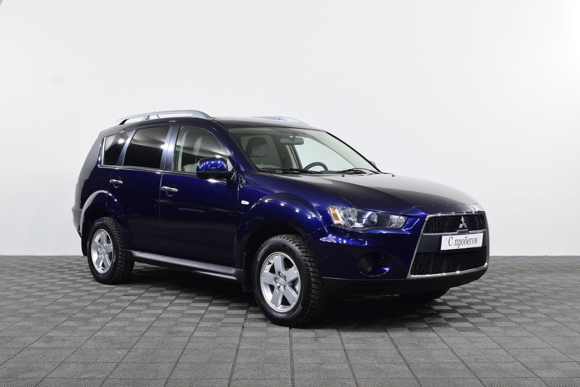 Mitsubishi Outlander 2012