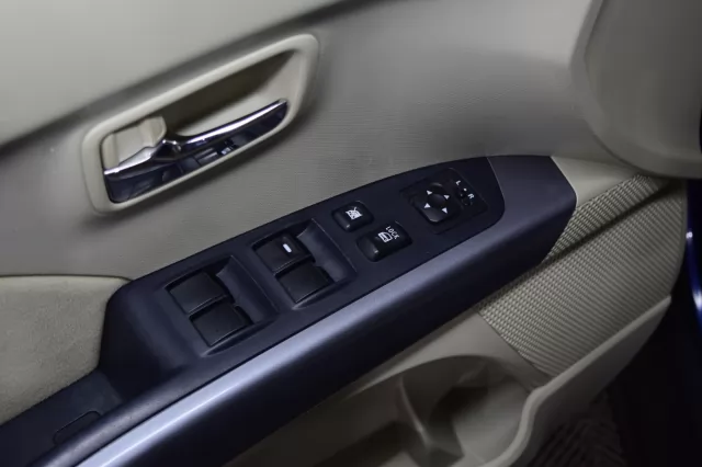 Mitsubishi Outlander 2012