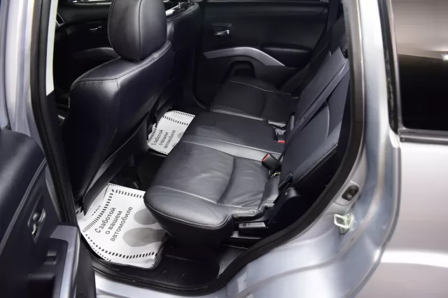 Mitsubishi Outlander 2009