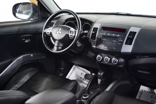 Mitsubishi Outlander 2009