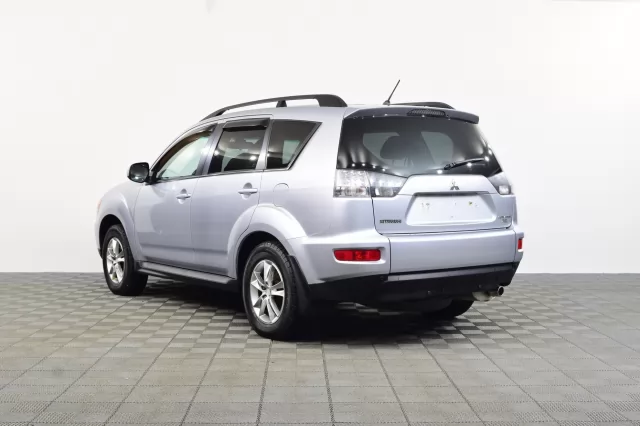 Mitsubishi Outlander 2009