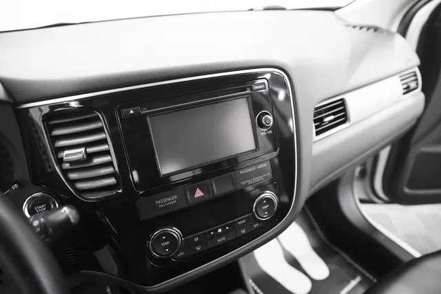 Mitsubishi Outlander 2013