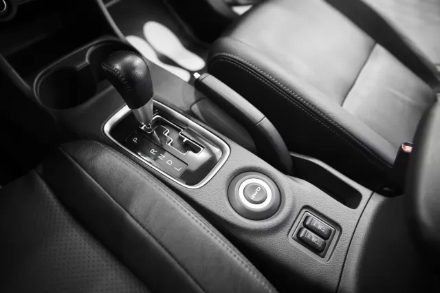 Mitsubishi Outlander 2013