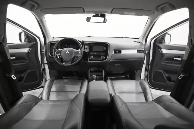 Mitsubishi Outlander 2013