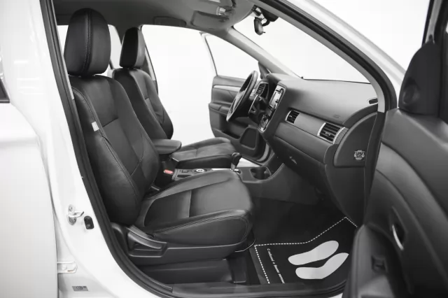 Mitsubishi Outlander 2013