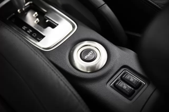 Mitsubishi Outlander 2012