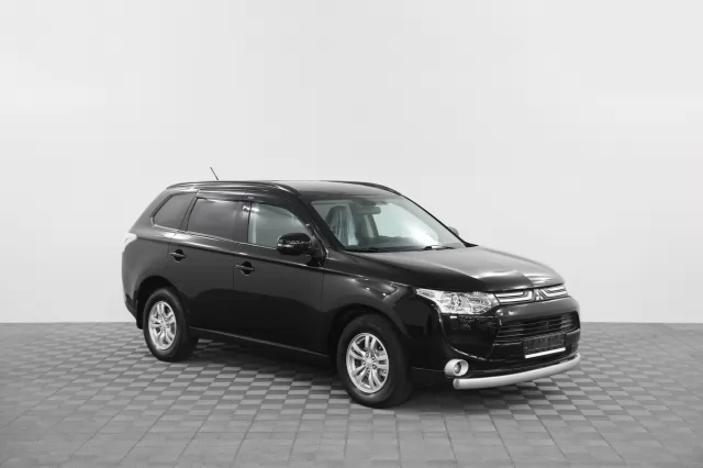Mitsubishi Outlander 2014