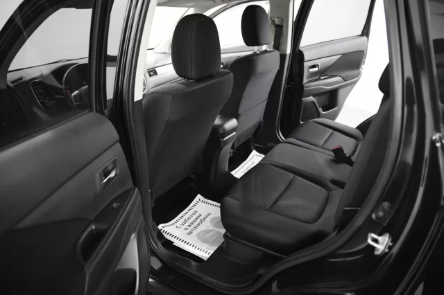Mitsubishi Outlander 2014