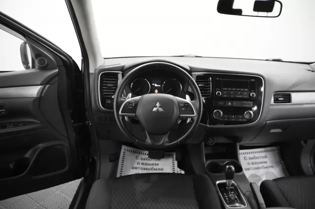 Mitsubishi Outlander 2014